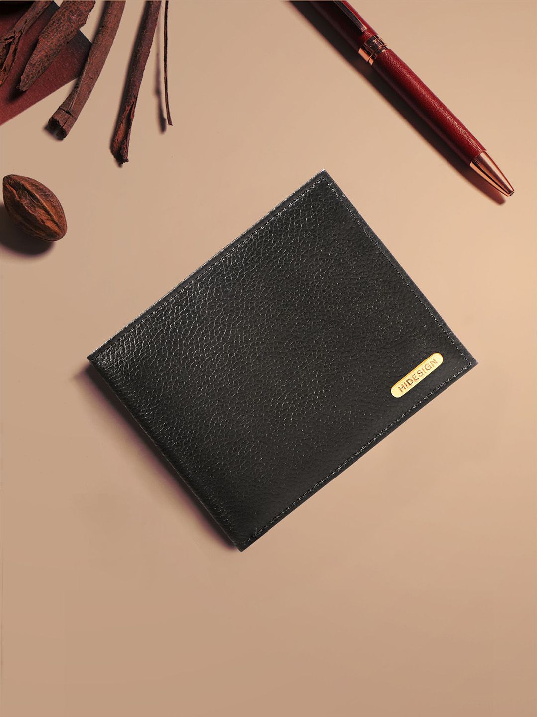 Hidesign Men Black Textured Two Fold Wallet-picture-37