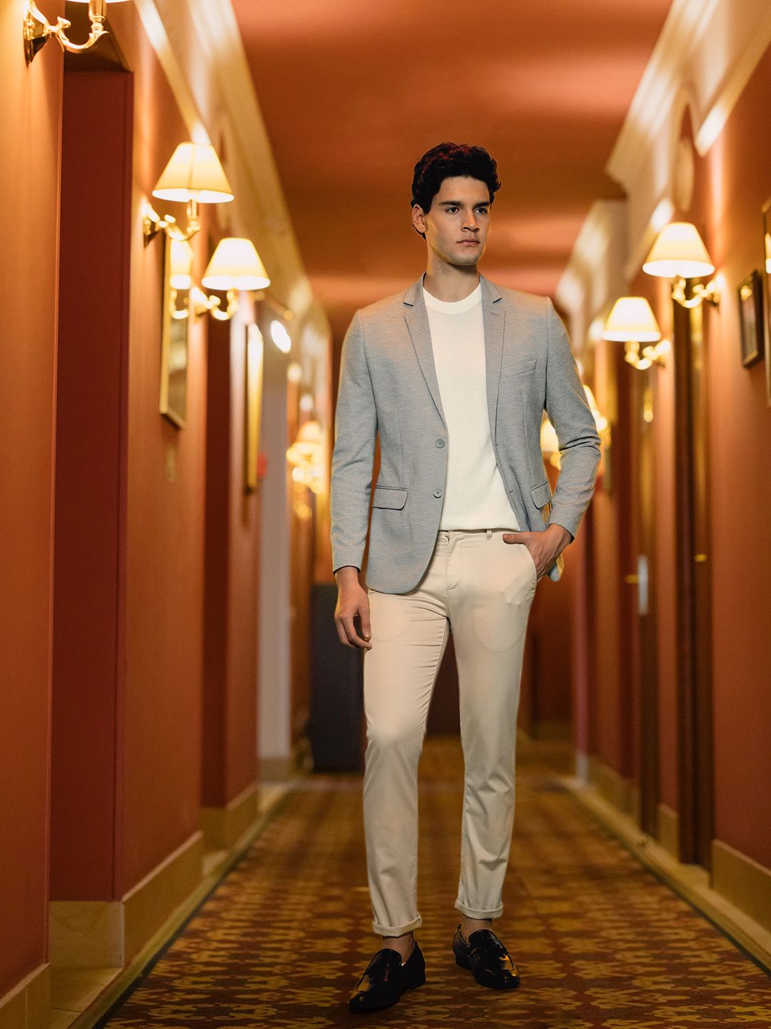 INVICTUS Men Grey Melange Solid Single-Breasted Slim Fit Smart Casual Blazer