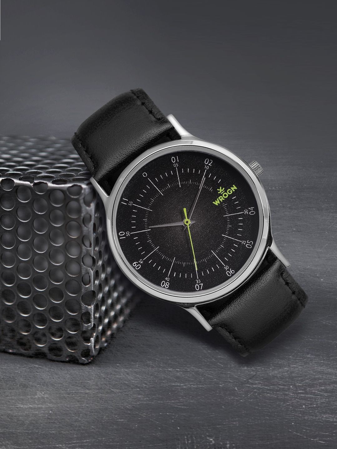 WROGN Men Charcoal Black Analogue Watch WRG00042B