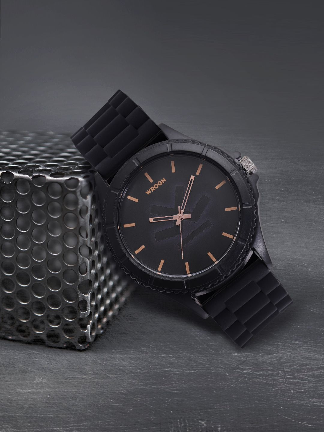 WROGN Men Black Analogue Watch WRG00049A