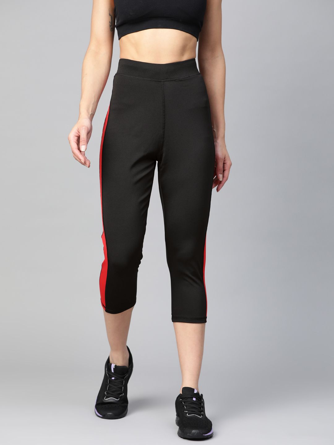 Nike Women Black AS W NK FAST DRI-FIT CROP Running Tights