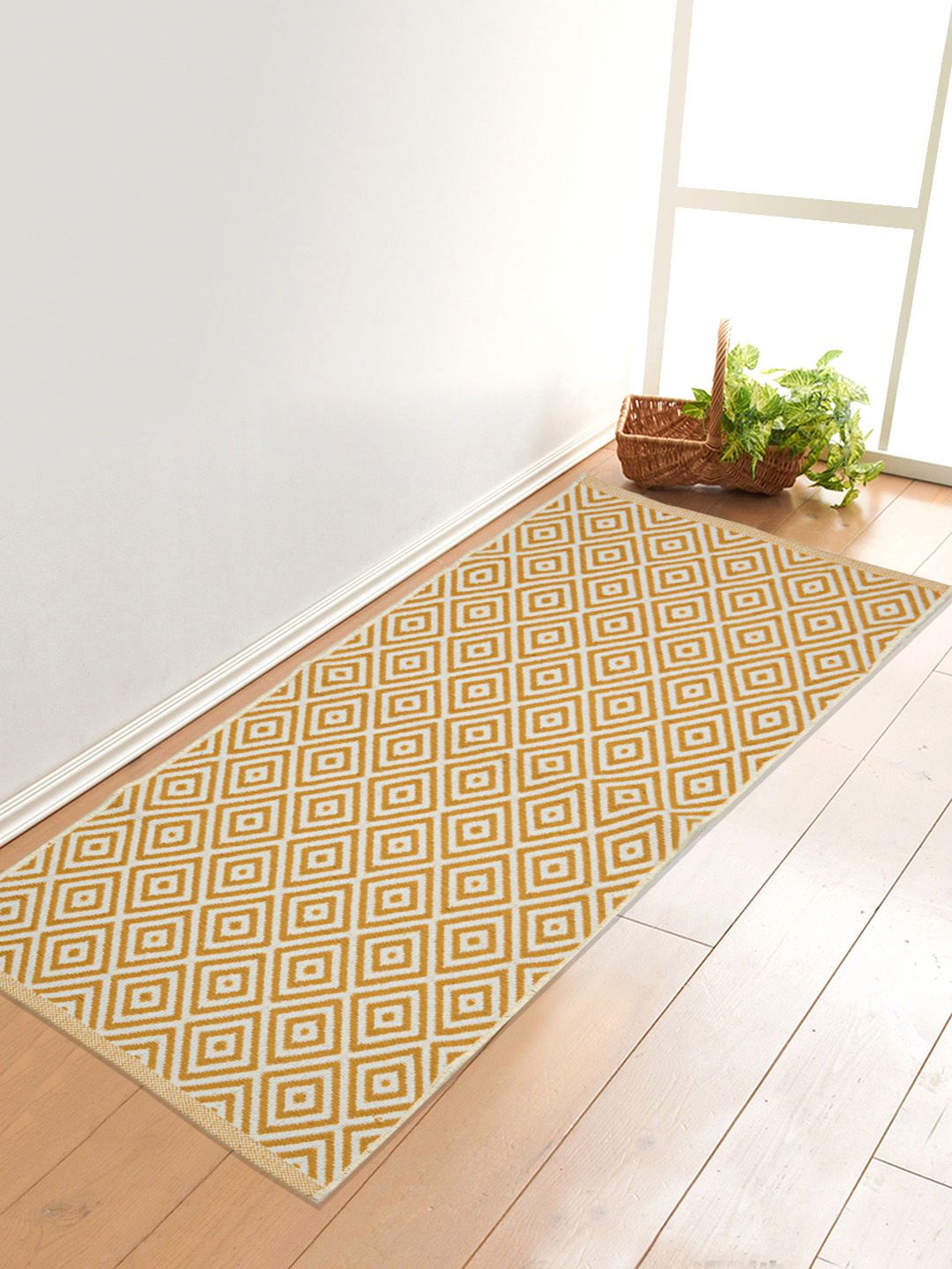 Saral Home Yellow & White Geometric Floor Mat-image-49