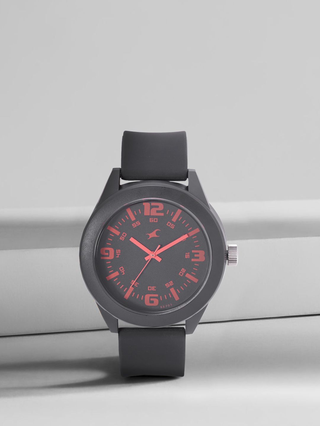Fastrack Unisex Black Dial & Black Straps Analogue Watch 38003PP13J-image-32