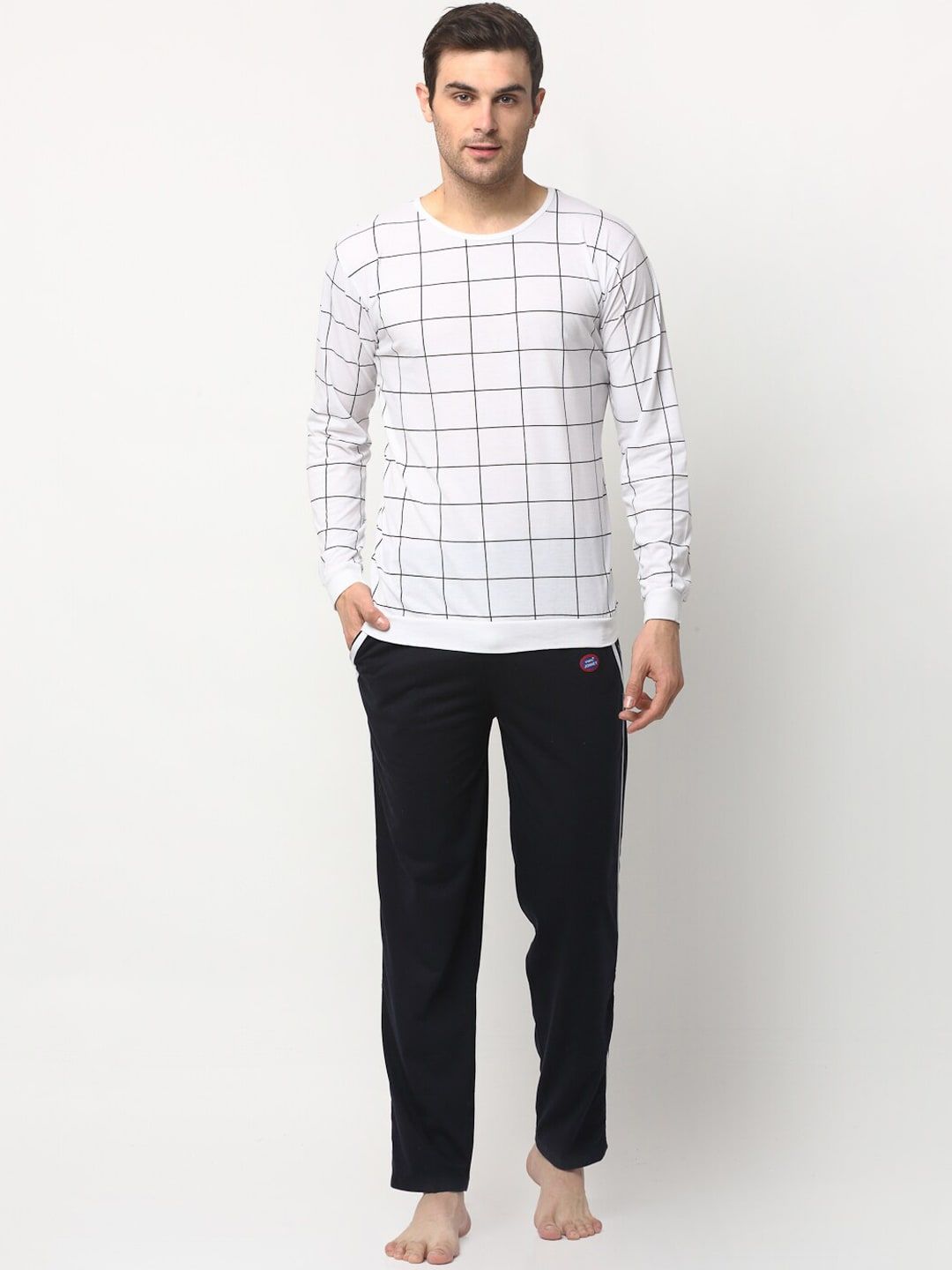 mack jonney VIMAL JONNEY Men White & Navy Blue Checked Night Suit-picture-20