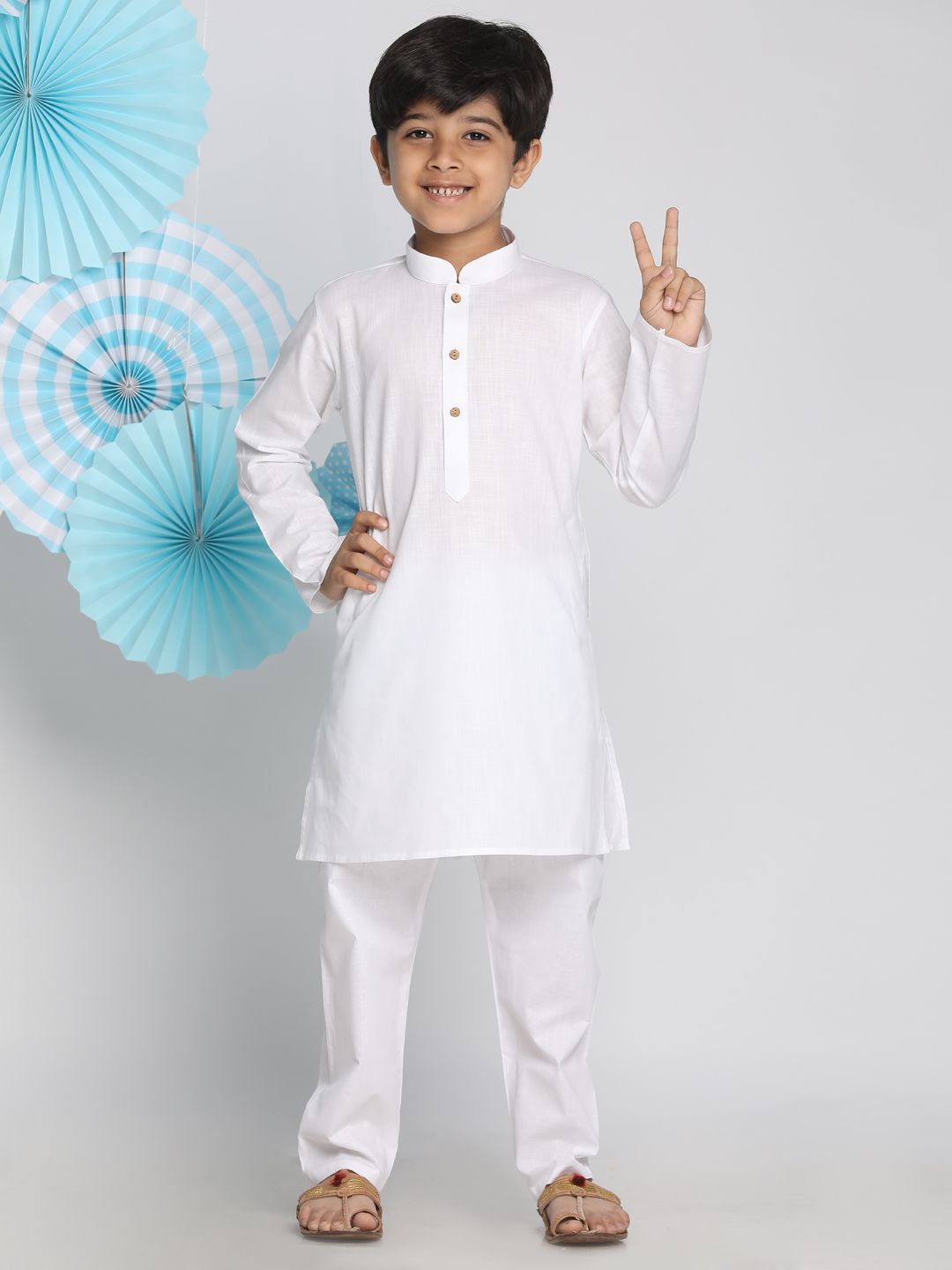 VASTRAMAY Boys White Solid Kurta with Pyjamas-image-41