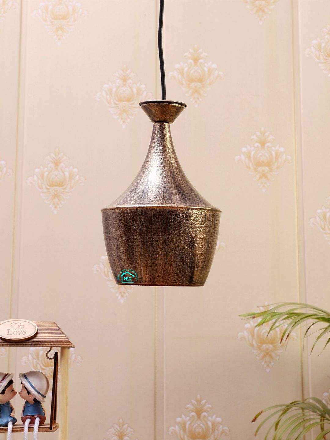 MFD HOME FURNISHING Gold-Toned & Brown Textured Quirky Hanging Lamp-image-25