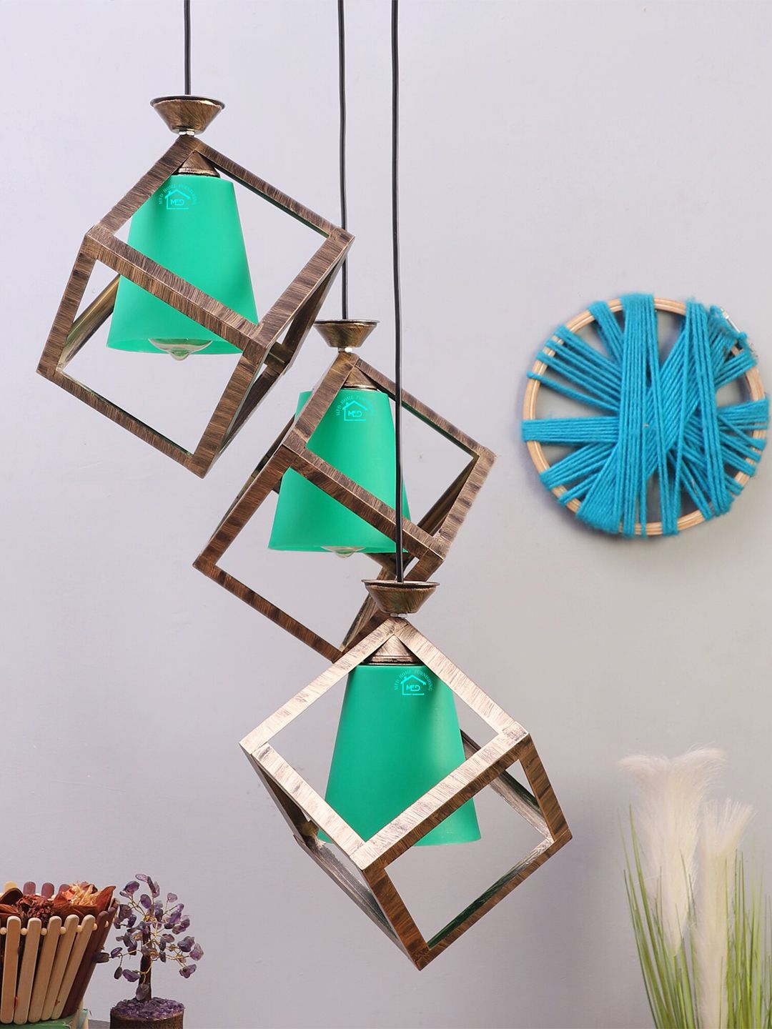 MFD HOME FURNISHING Gold-Toned & Green Solid Quirky Cluster Light-picture-26