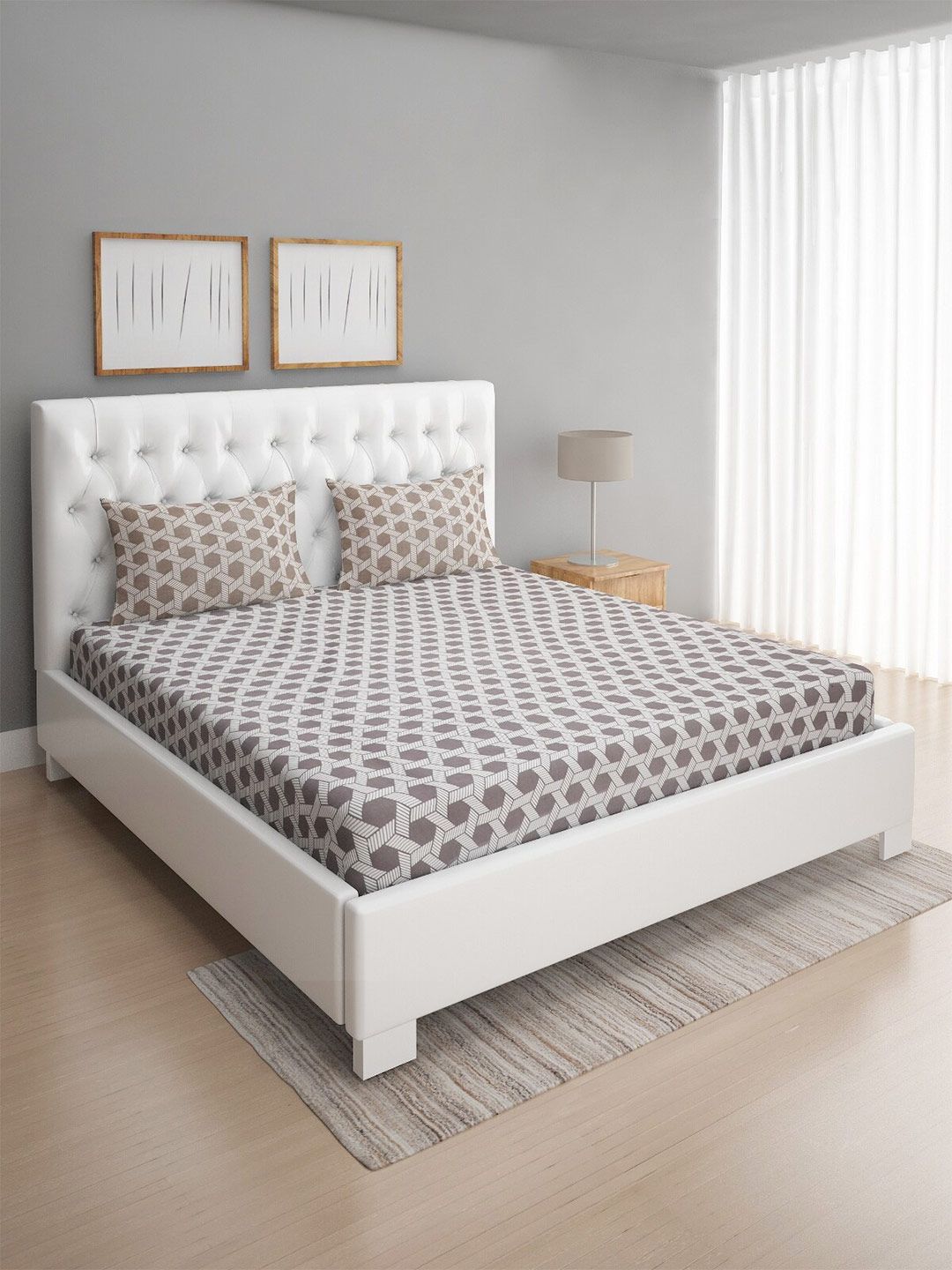 ROMEE Grey & Off White Geometric Printed 186 TC Microfiber Queen Bedsheet with 2 Pillow Covers-picture-16