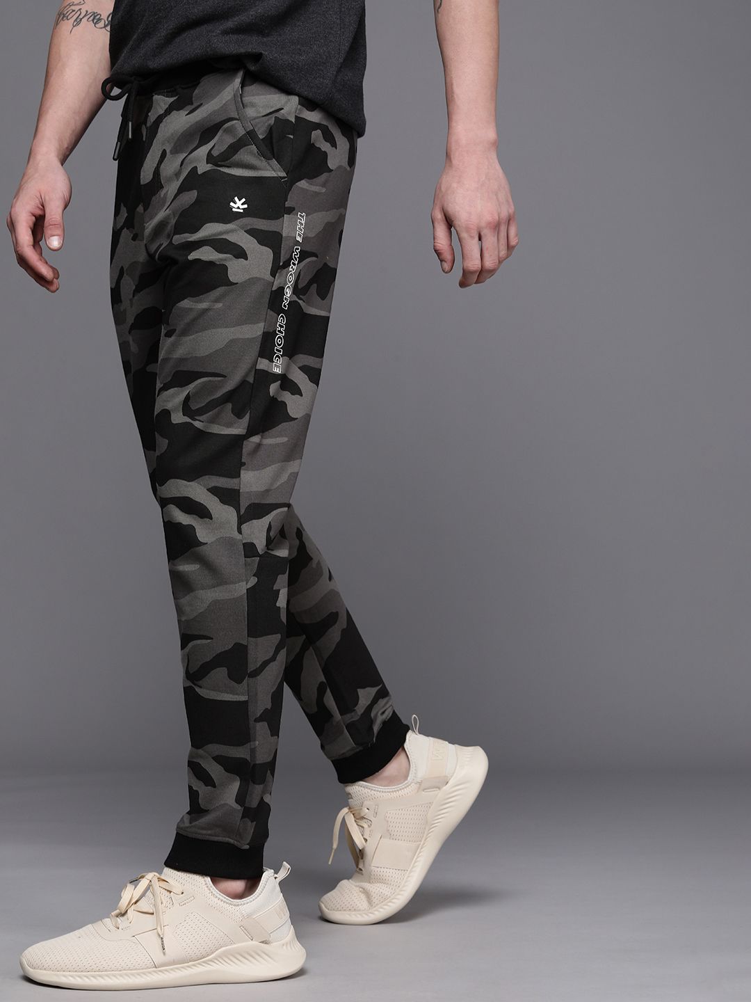 WROGN Men Black & Grey Slim Fit Camouflage Printed Joggers-picture-27