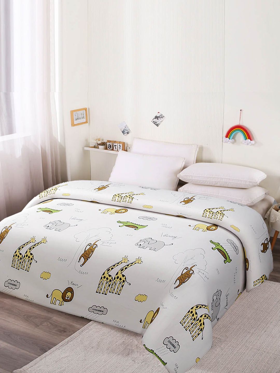 URBAN DREAM White & Yellow Cartoon Characters AC Room 120 GSM Double Bed Comforter-picture-28