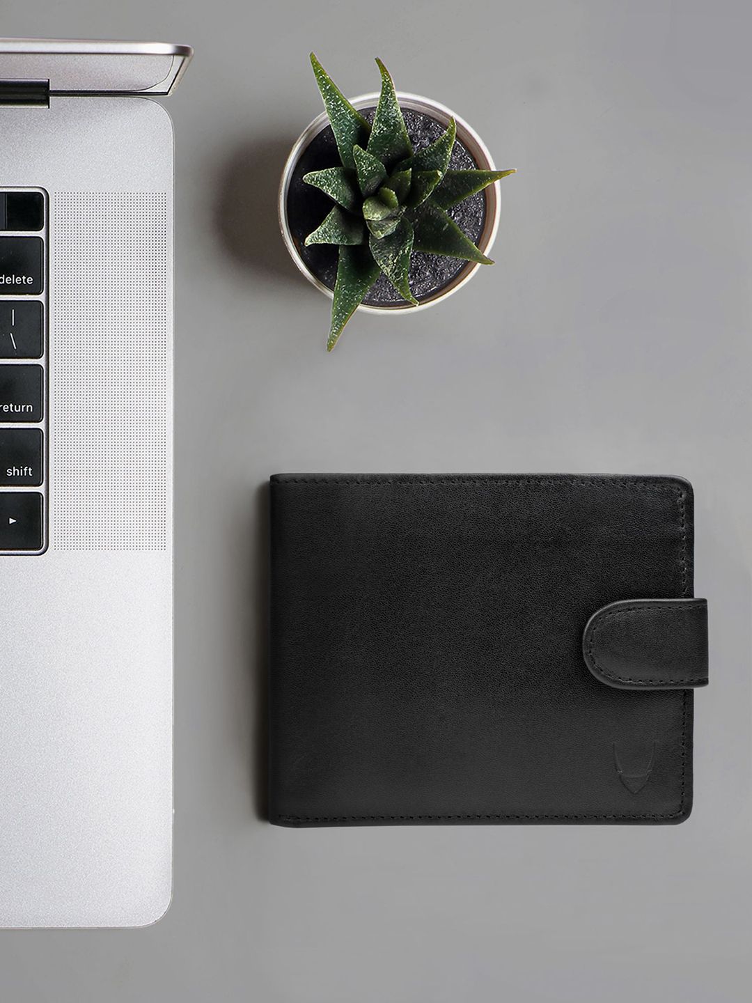 Hidesign Men Black Leather Two Fold Wallet-picture-17