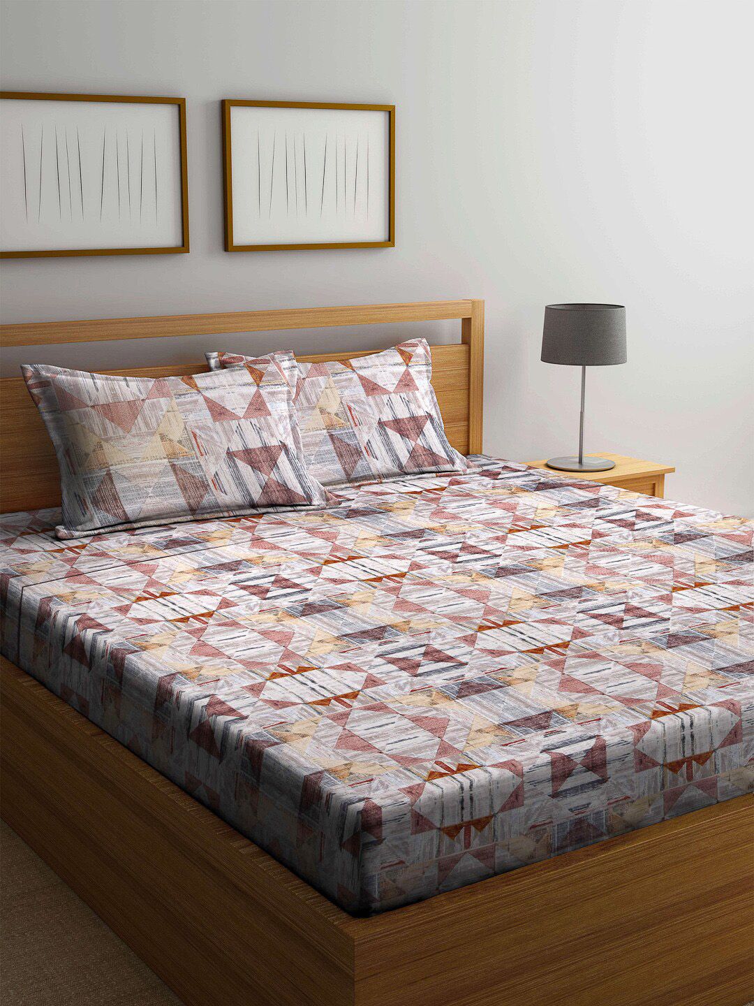 Arrabi Grey & Red Geometric 300 TC King Bedsheet with 2 Pillow Covers-picture-1