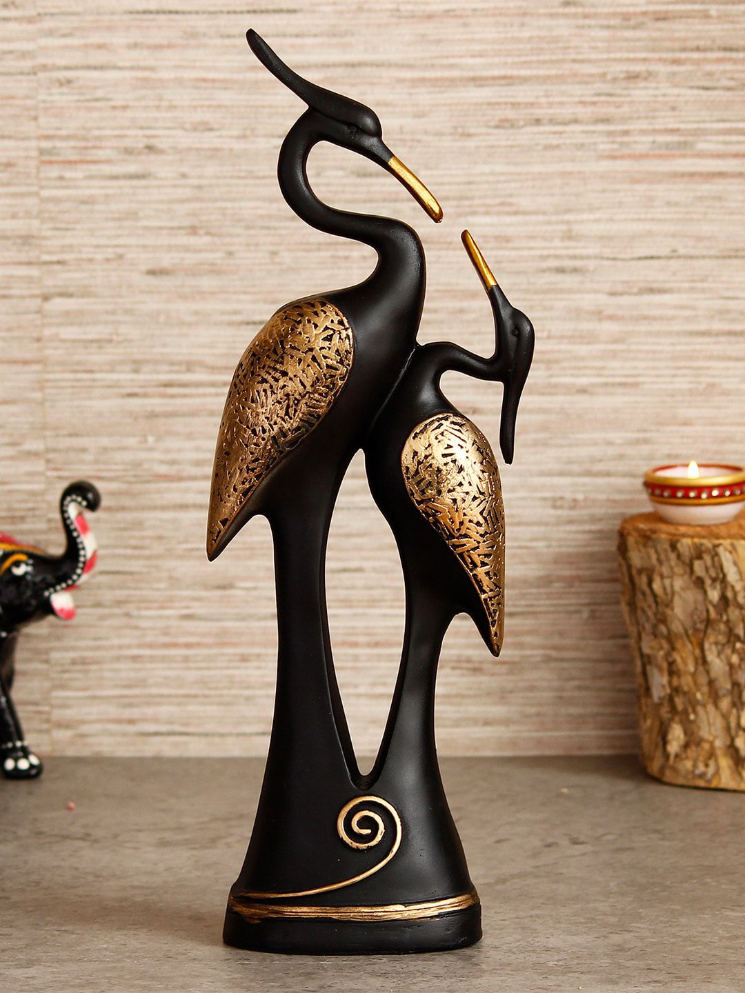 eCraftIndia Black & Gold-Toned Loving Swan Couple Decorative Showpiece