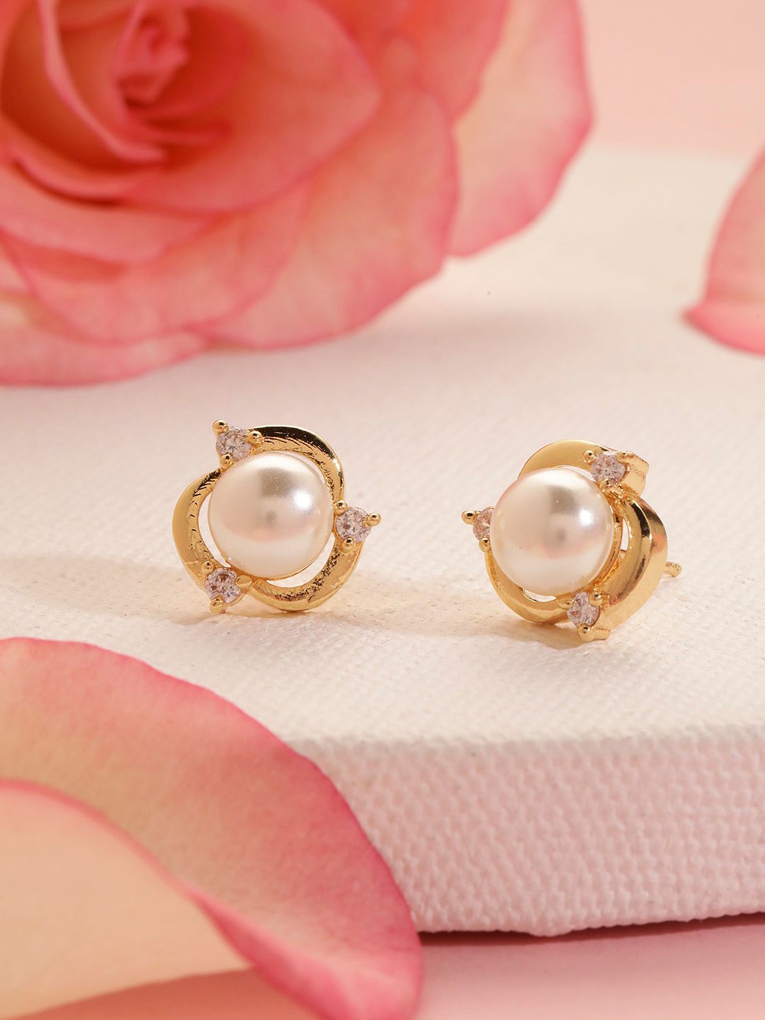 MINUTIAE Gold-Plated & White Floral Studs-picture-48