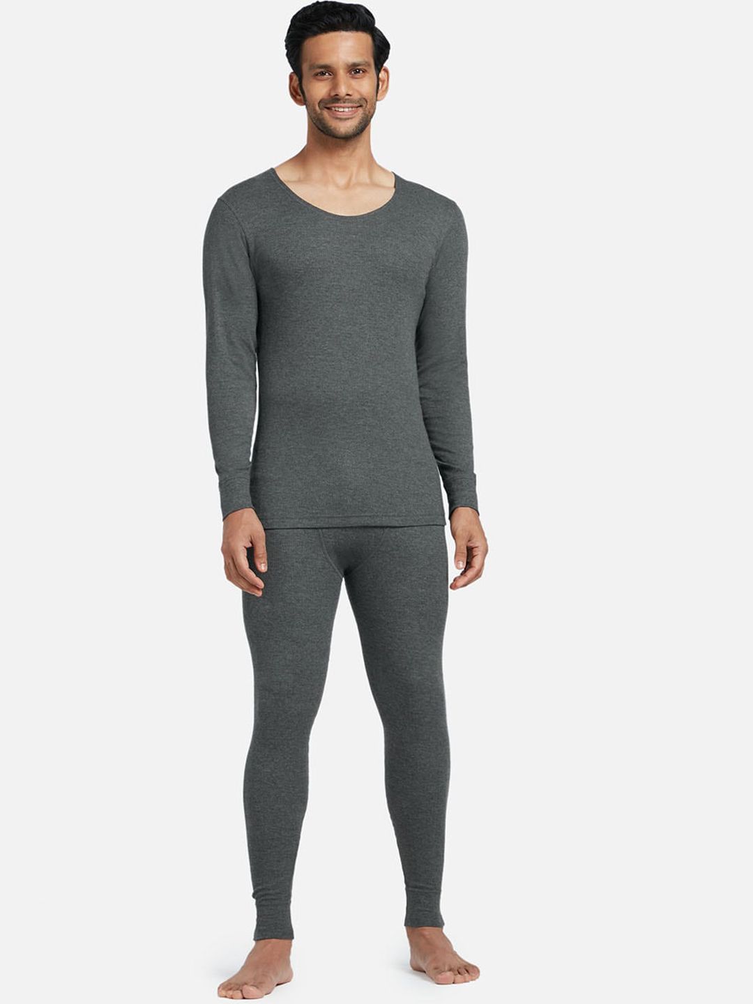 XYXX Men Grey Solid Cotton Thermal Set-picture-18