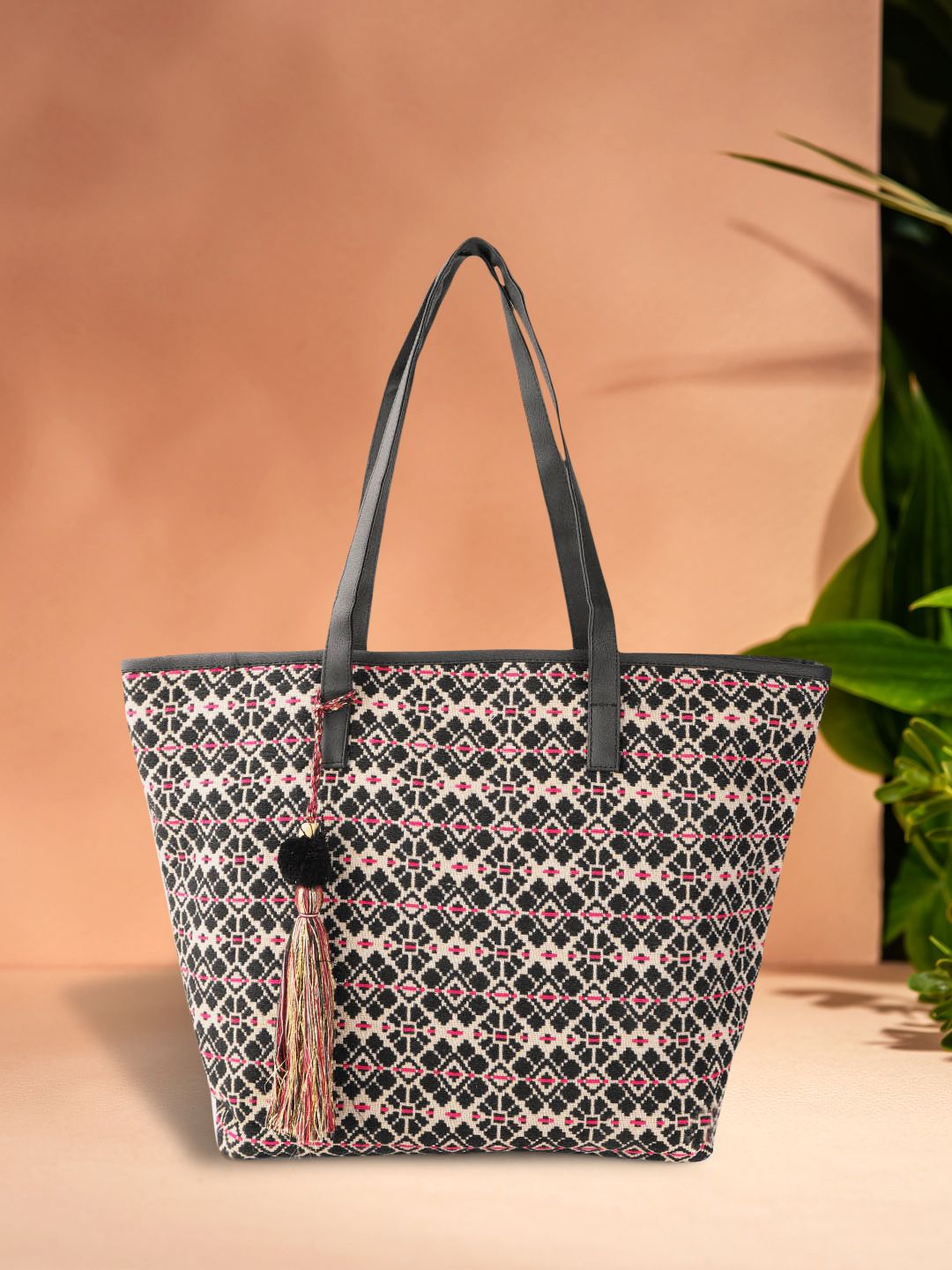 Anouk Black & Beige Jacquard Woven Design Shoulder Bag-picture-38