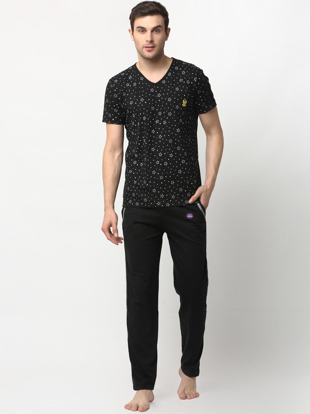 mack jonney VIMAL JONNEY Men Black & Grey Printed Pure Cotton Night Suit-picture-28