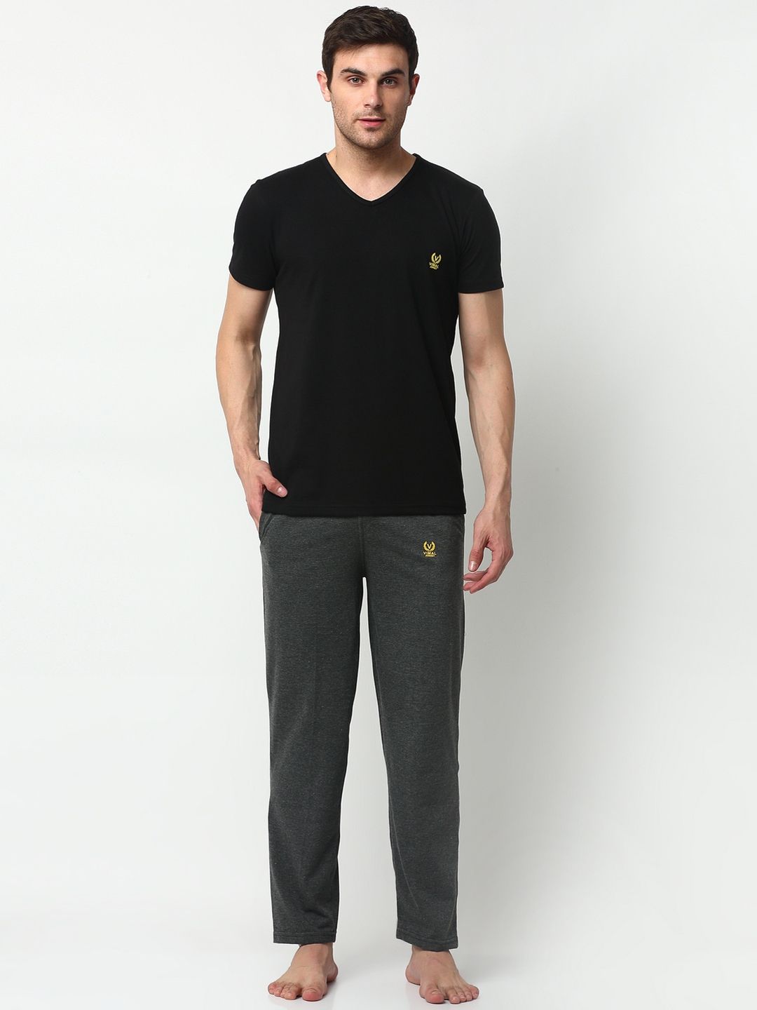 mack jonney VIMAL JONNEY Men Black & Grey Night suit-picture-23