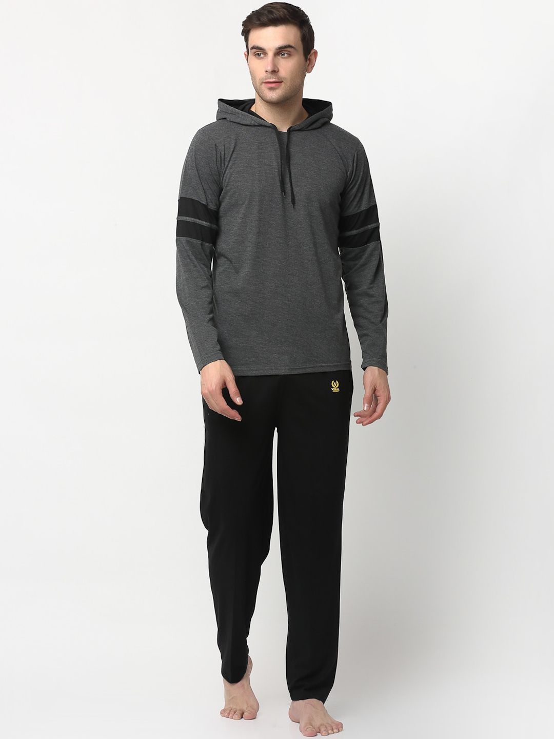 mack jonney Vimal Jonney Men Grey & Black Pure Cotton Tracksuit-picture-21