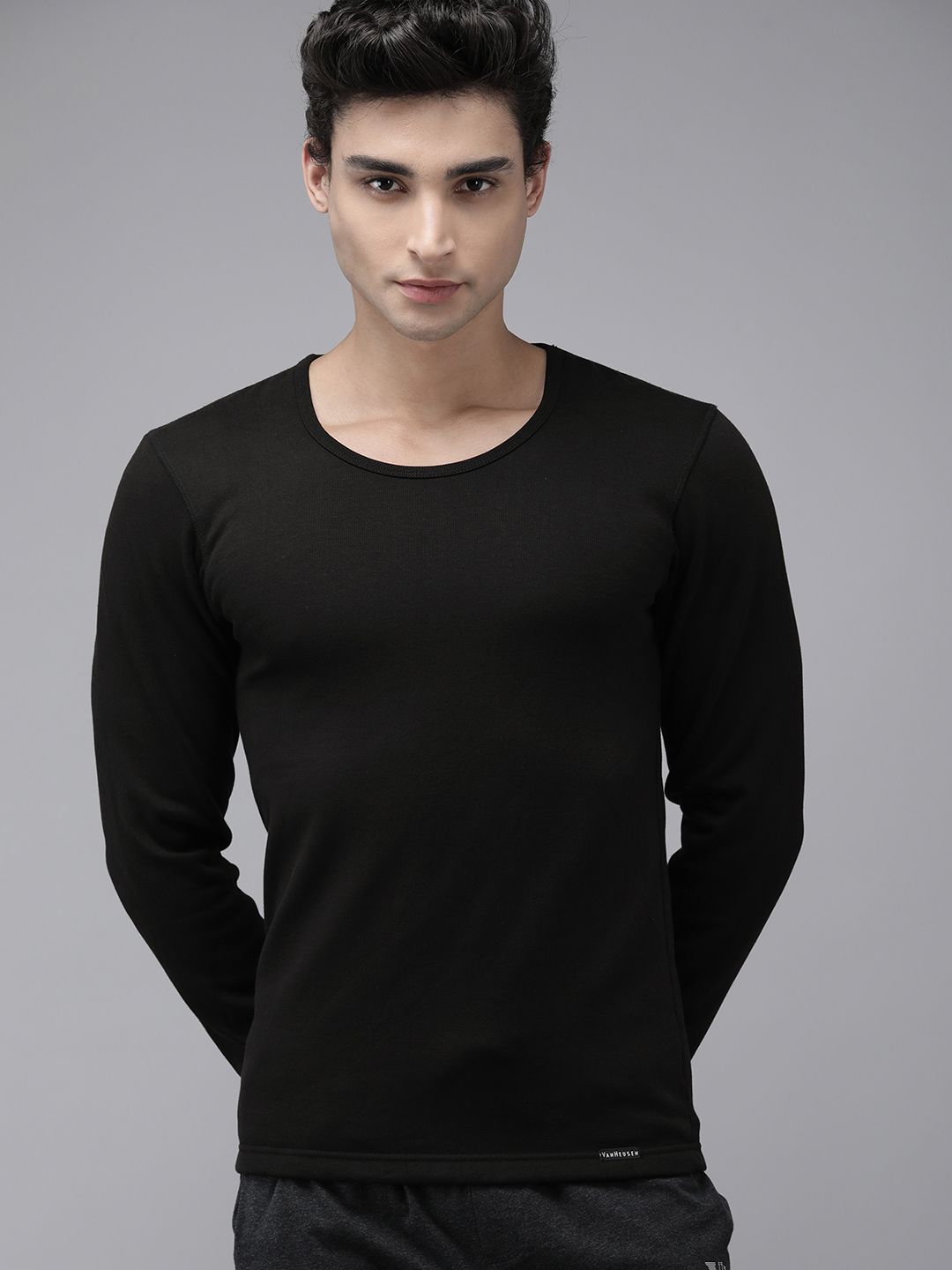 van heusen innerwear Van Heusen Men Black Solid Warmtech Full Sleeve Extra Warm Thermal Top-picture-15