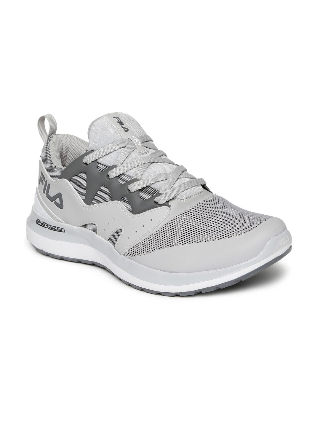 fila levo running shoes
