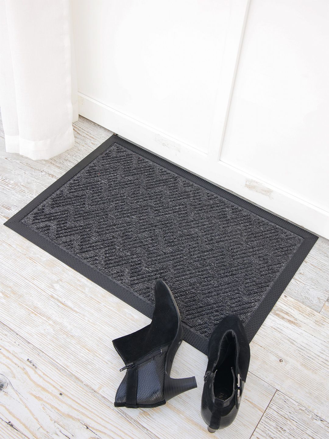 Ariana Grey Self-Design Anti-Skid Doormat-image-42