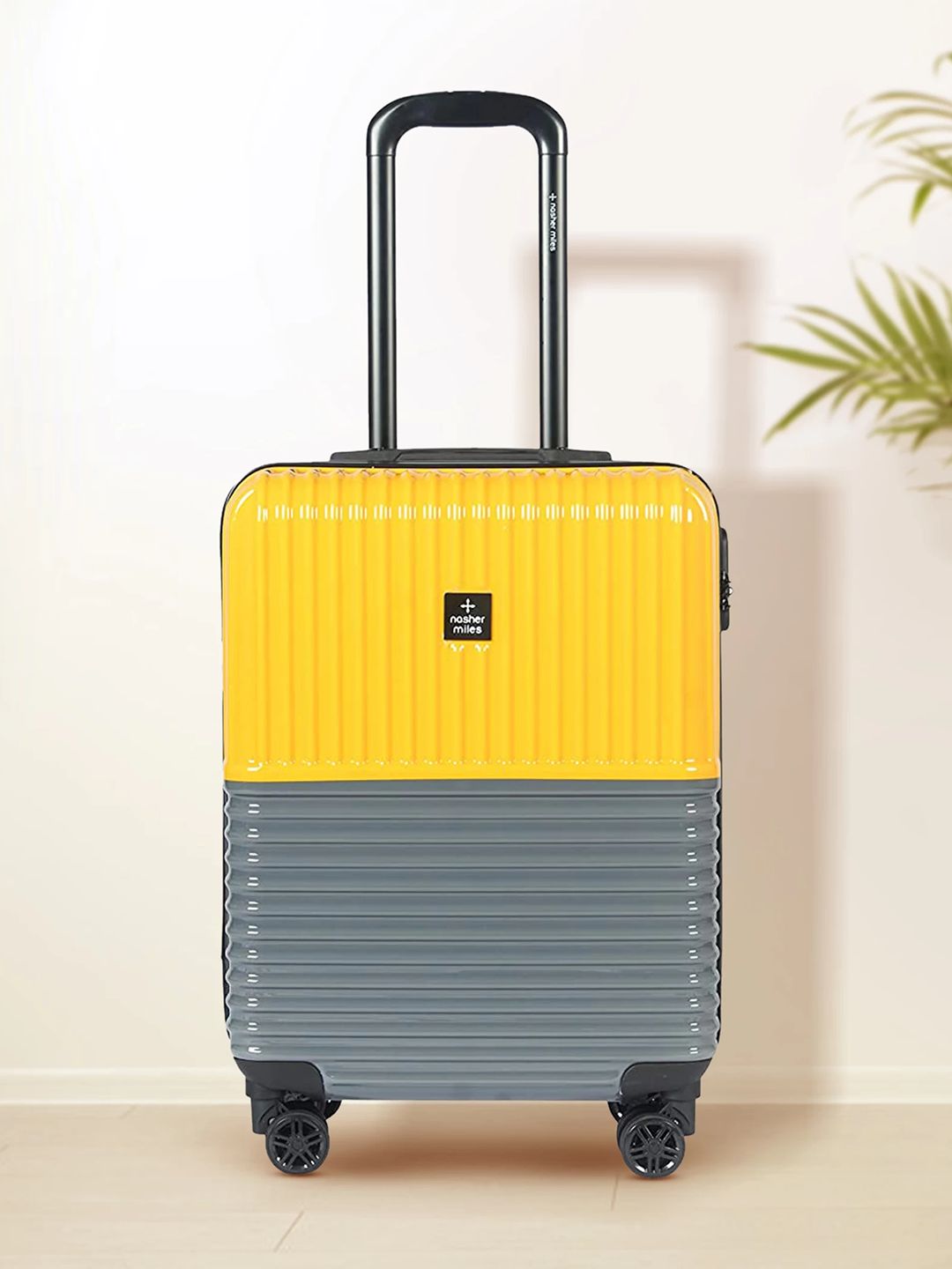 Nasher Miles Istanbul Colourblocked Hard-Sided Number Lock Cabin Trolley Bag-image-2