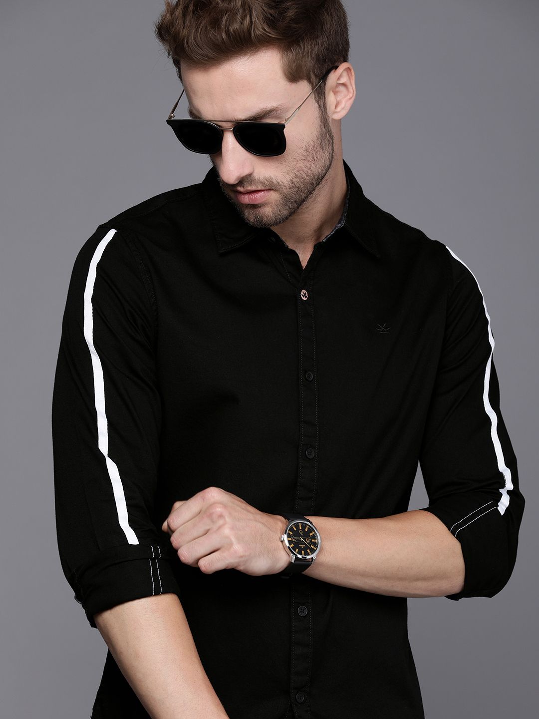 Buy Wrogn Wrogn Men Black Slim Fit Casual Shirt At Redfynd