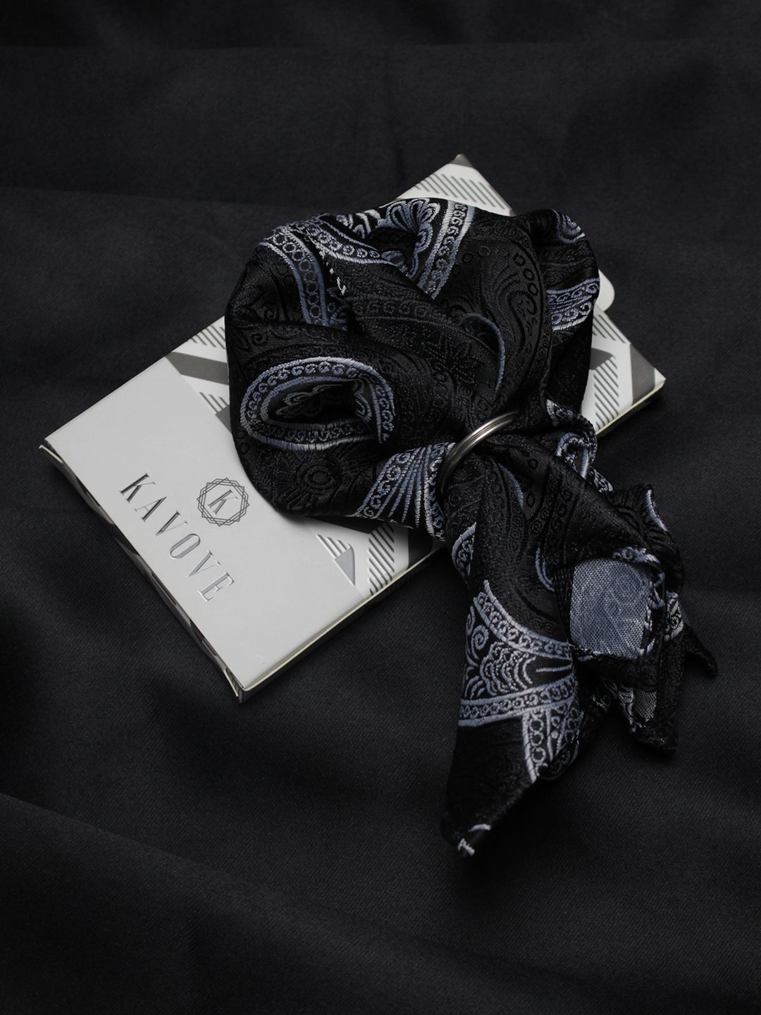 kavove KOVOVE Men Black & White Printed Pocket Square-picture-49