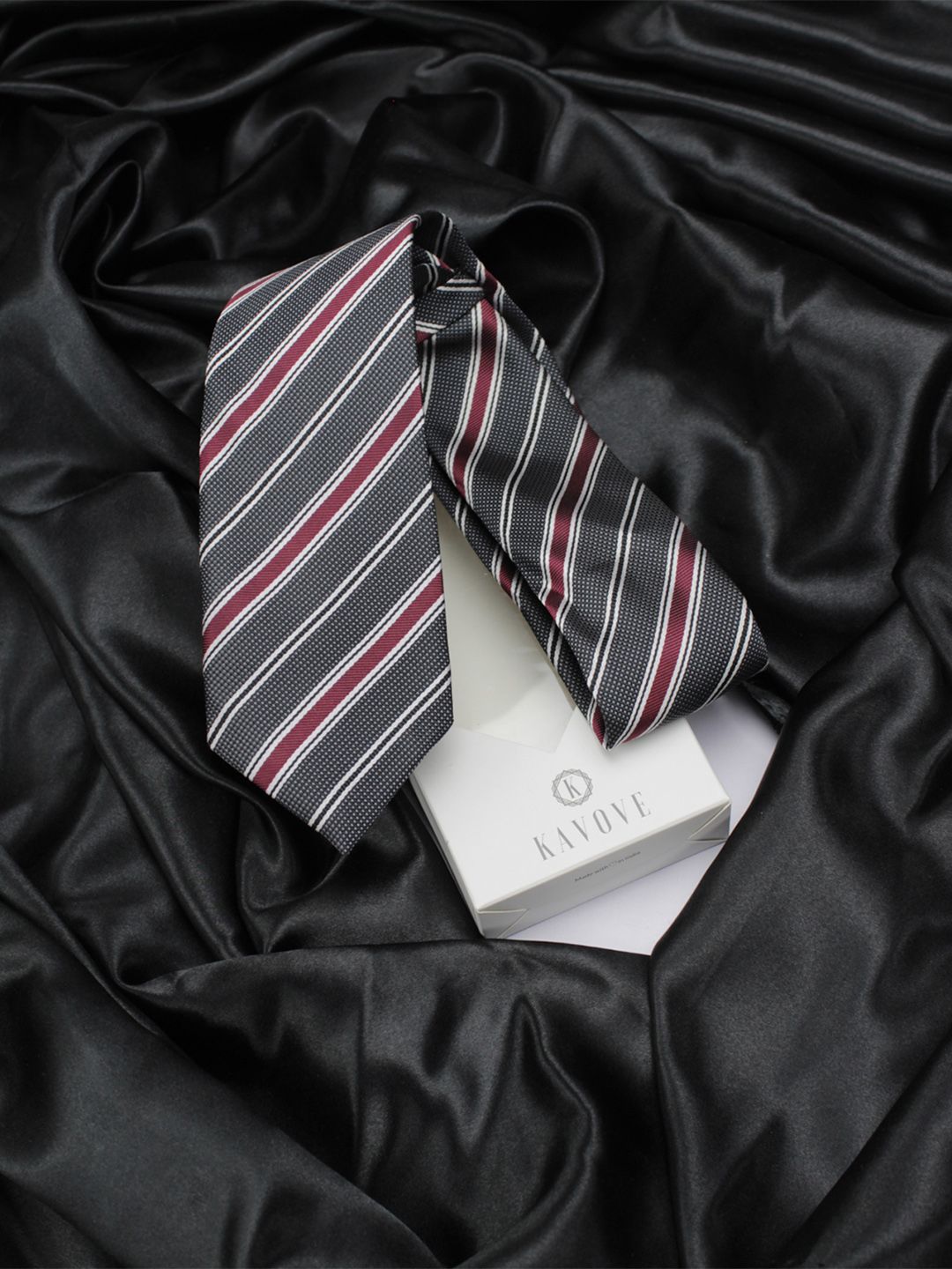 kavove KOVOVE Men Grey & Maroon Striped Broad Tie-picture-25