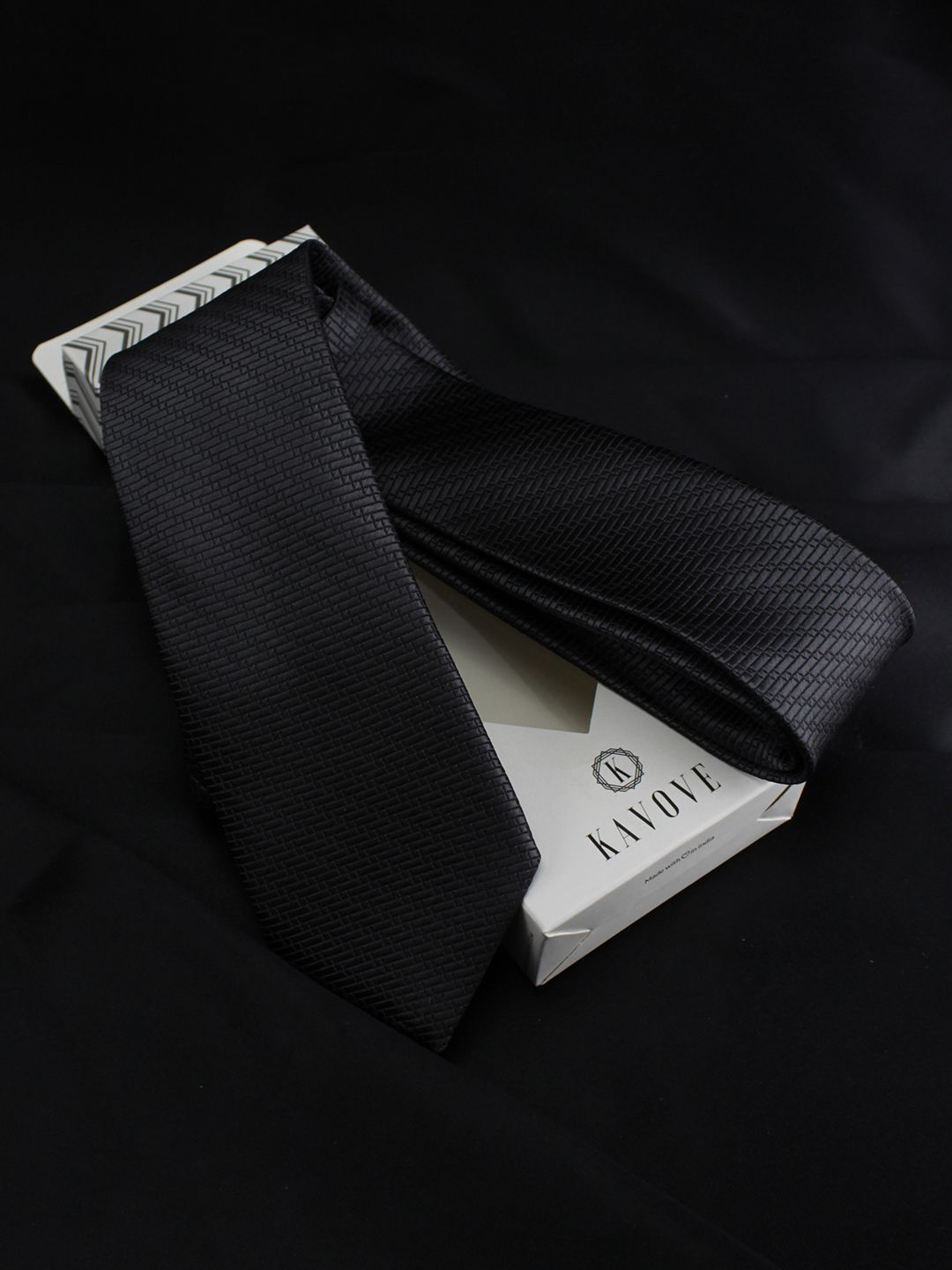 kavove KOVOVE Men Grey Woven Design Broad Tie-picture-32
