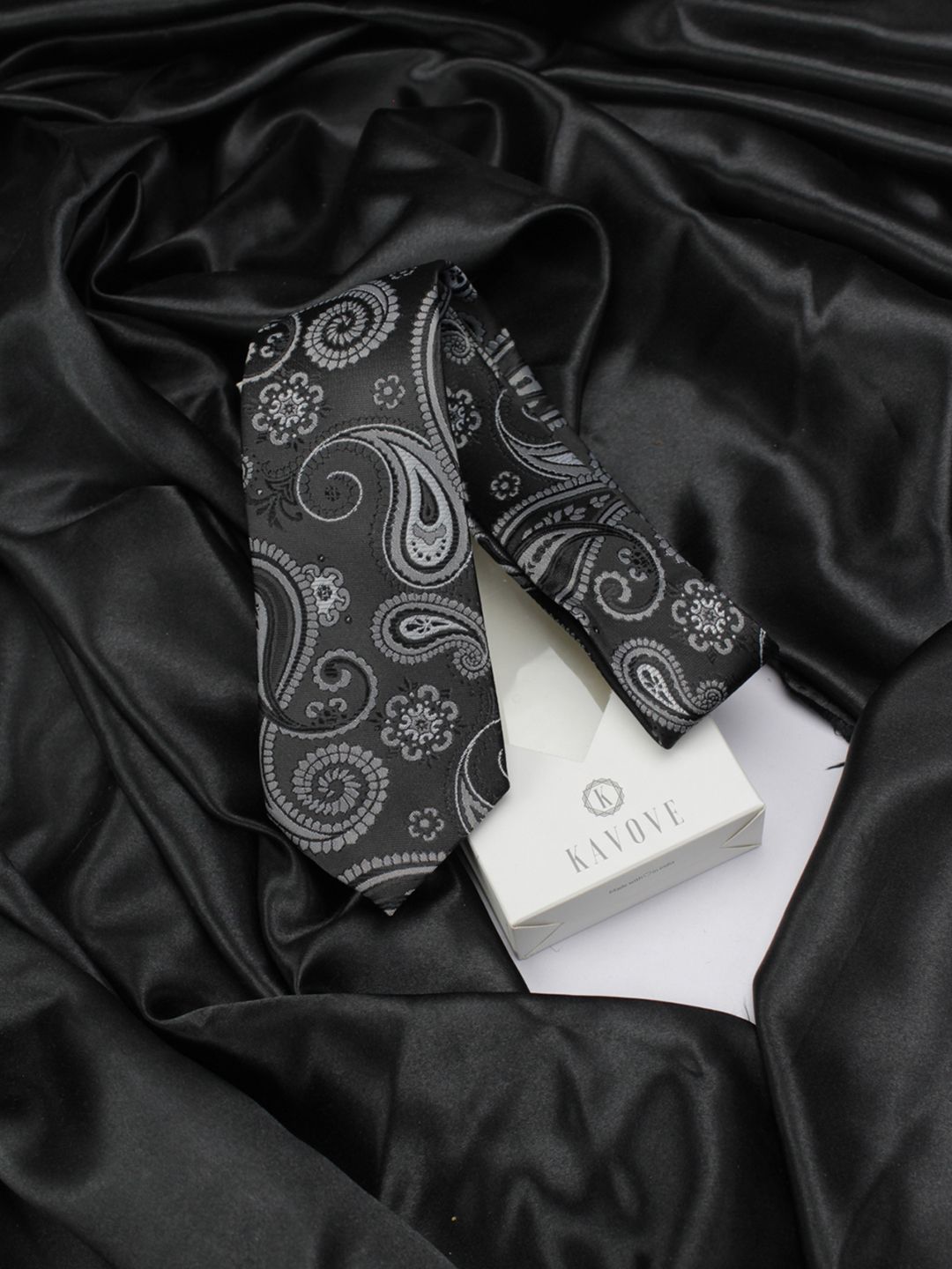 kavove KOVOVE Men Black & Grey Paisley Woven Design Broad Tie-picture-27