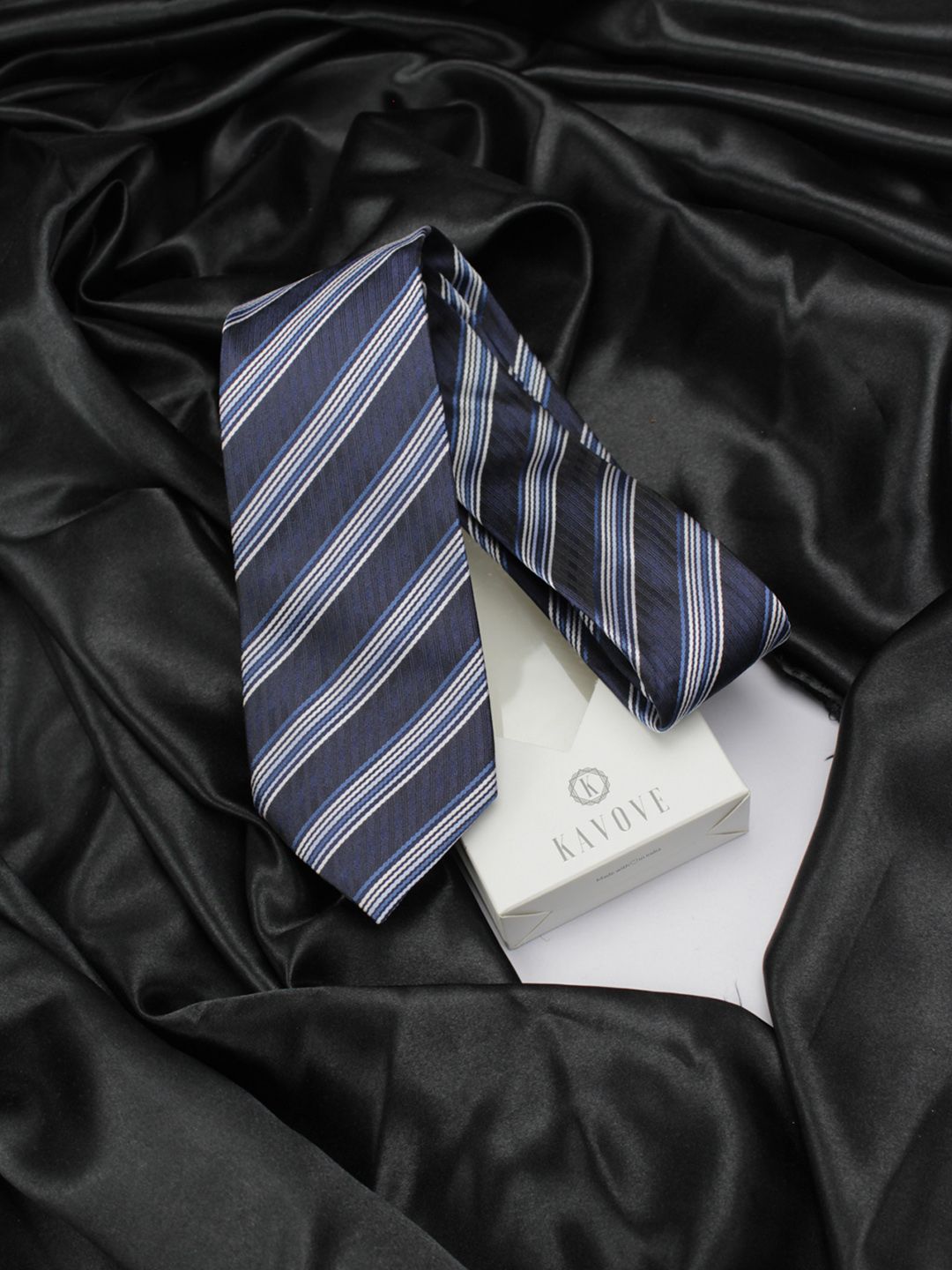 kavove KOVOVE Men Blue & White Striped Broad Tie-picture-26