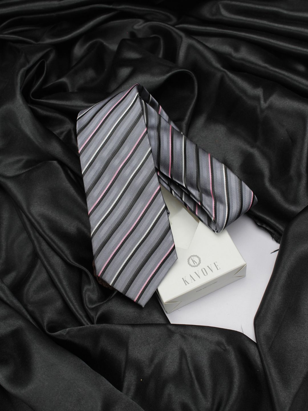 kavove KOVOVE Men Grey Striped Broad Tie-picture-36