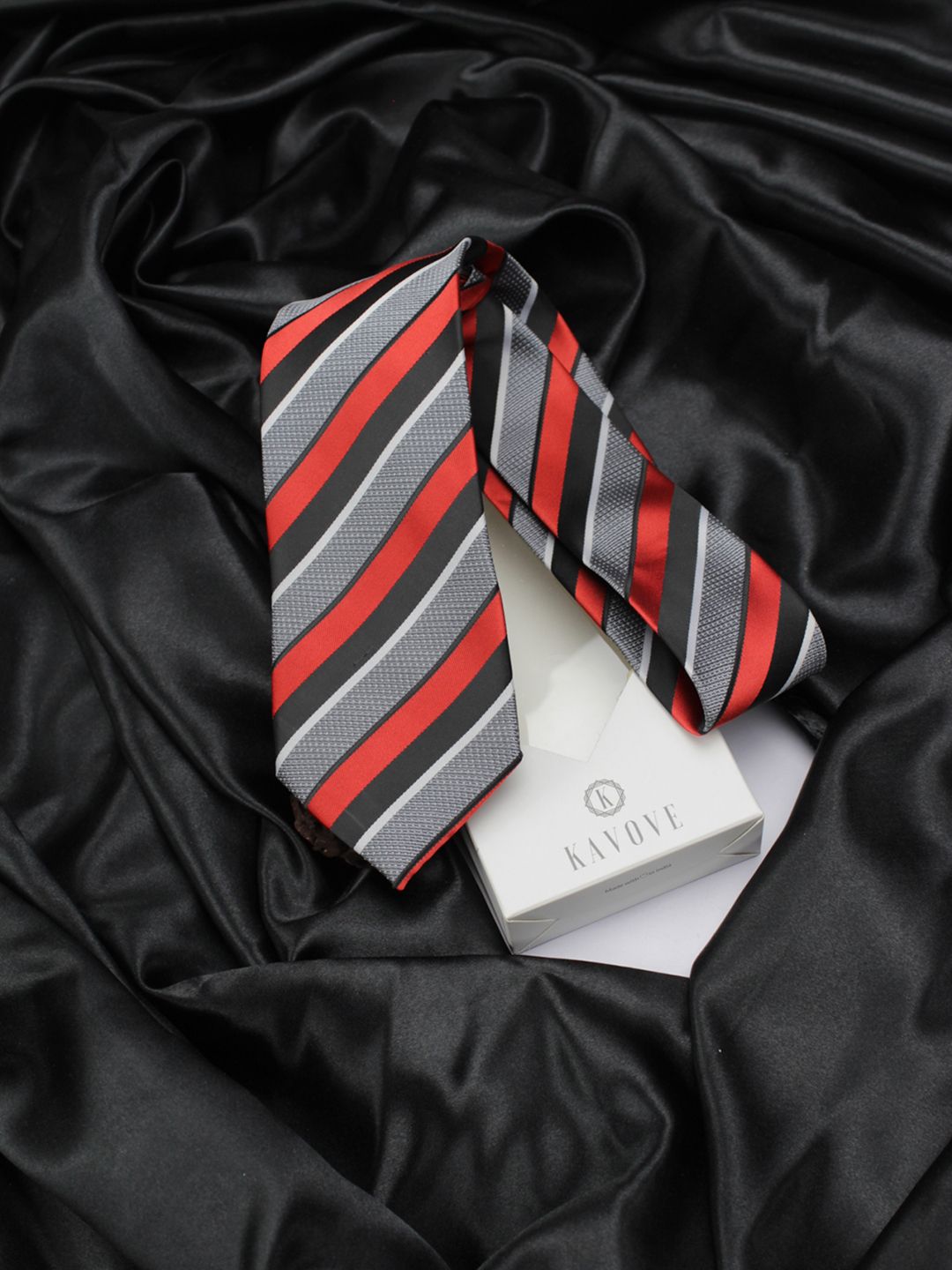 kavove KOVOVE Men Black & Red Striped Broad Tie-picture-43