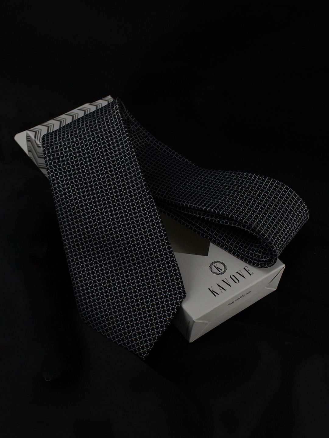 kavove KOVOVE Men Black Checked Broad Tie-picture-25