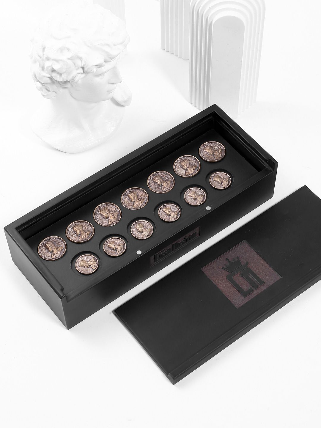 COSA NOSTRAA Metallic Set of 13 The Prince V Coin Button Accessory Gift Set-picture-43