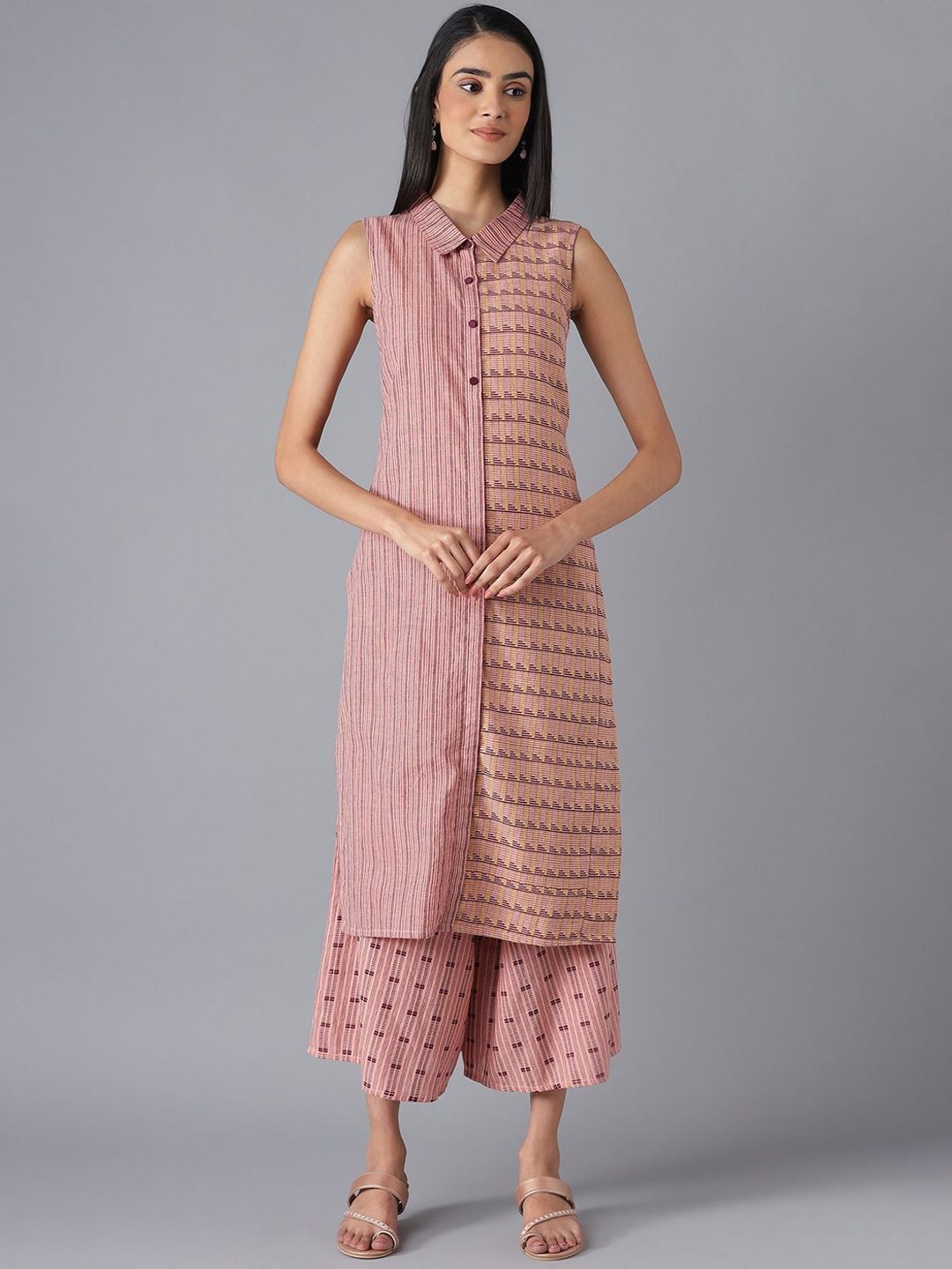 AURELIA Women Peach-Coloured Geometric Printed Panelled Pure Cotton Kurta with Palazzos-picture-27