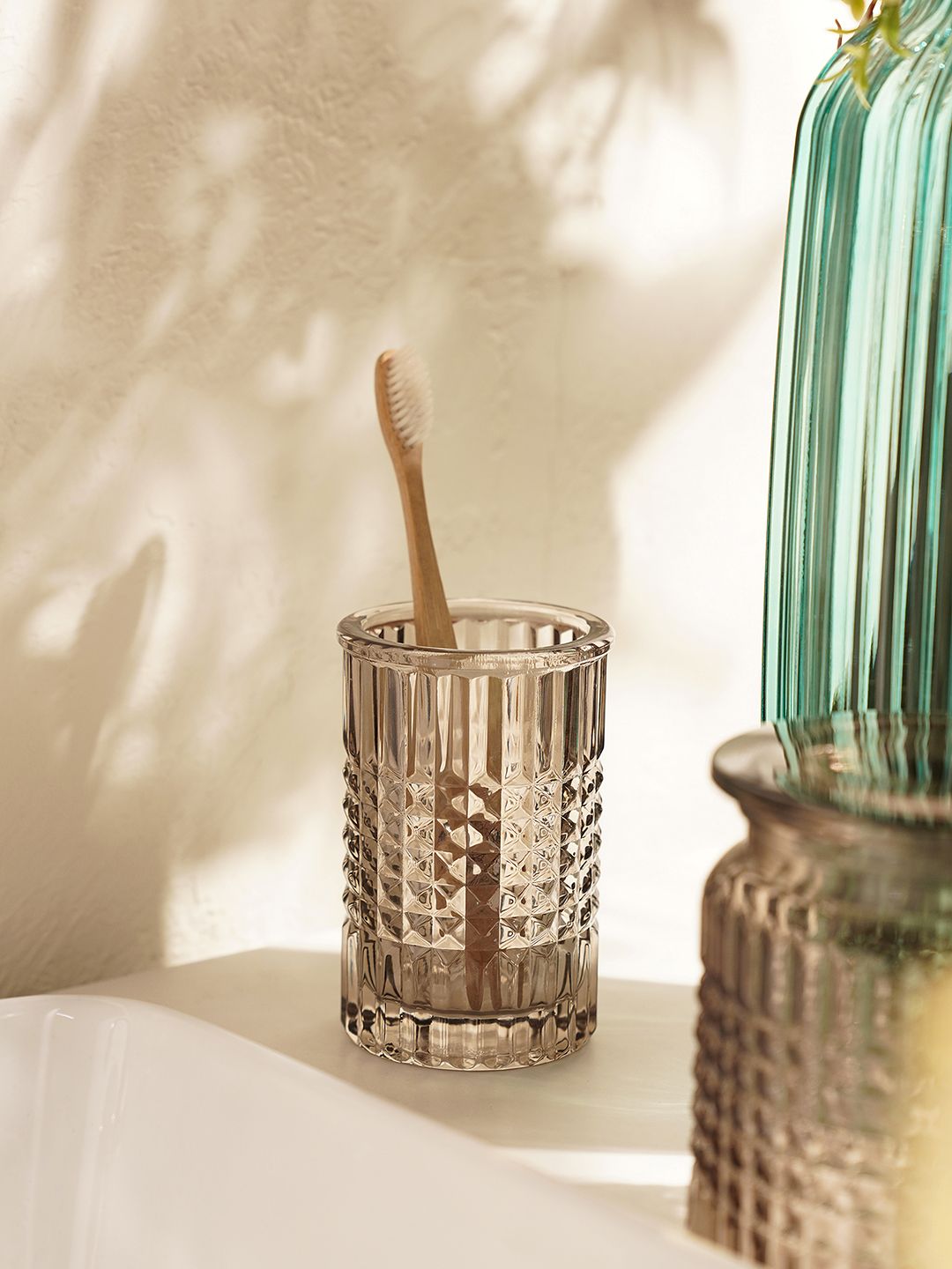 Pure Home and Living Brown Diamond Texture Glass Tooth Brush Holder-picture-27