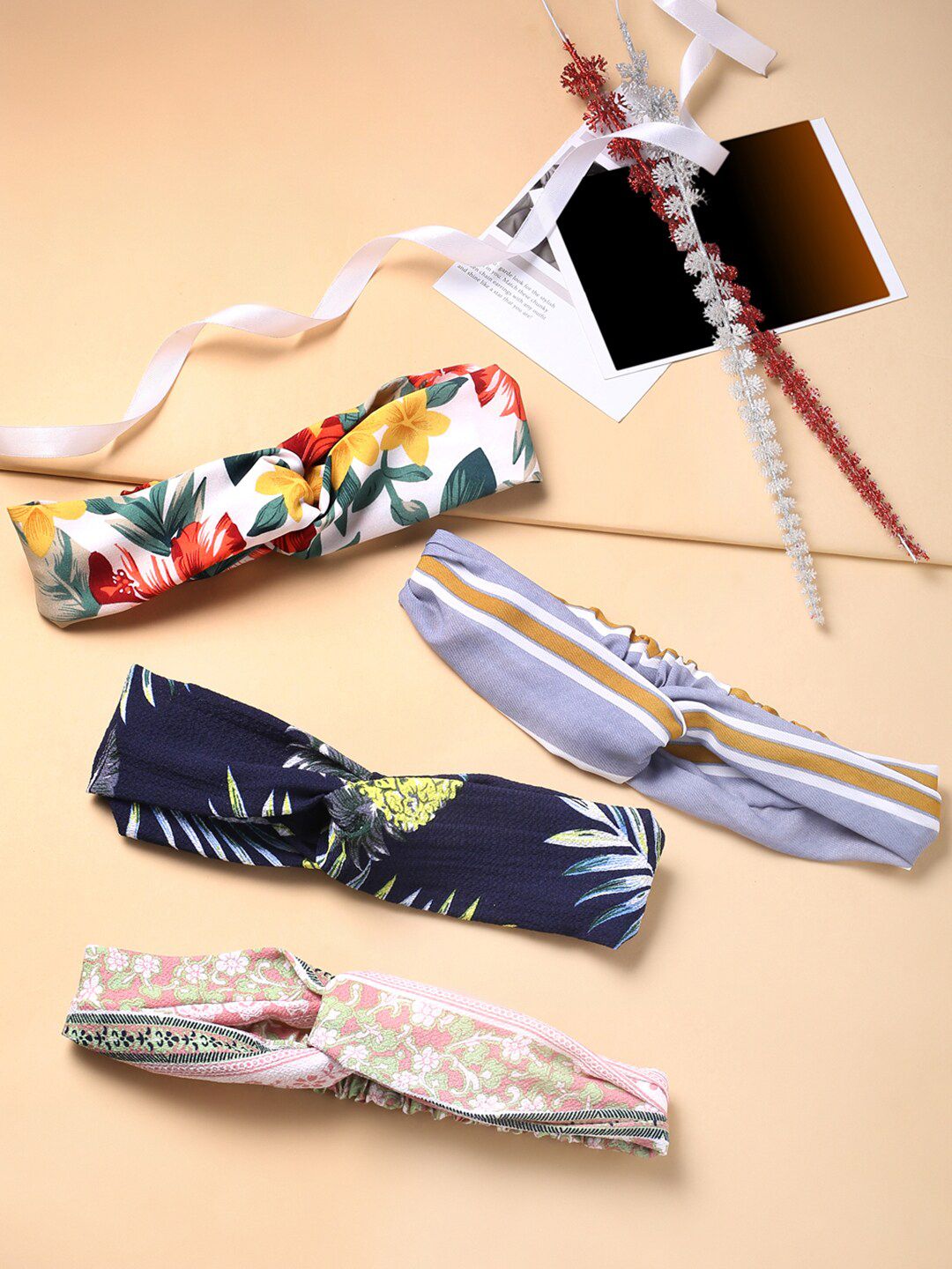 Yellow Chimes Women Multicoloured Set of 4 Printed Knotted Hairbands-image-2