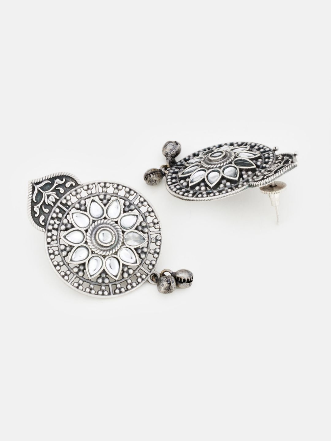 ATIBELLE Silver-Toned Floral Silver-Plated Studs Earrings