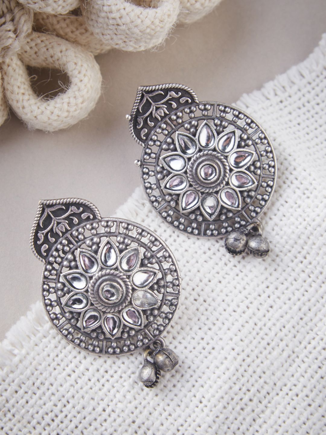 ATIBELLE Silver-Toned Floral Silver-Plated Studs Earrings
