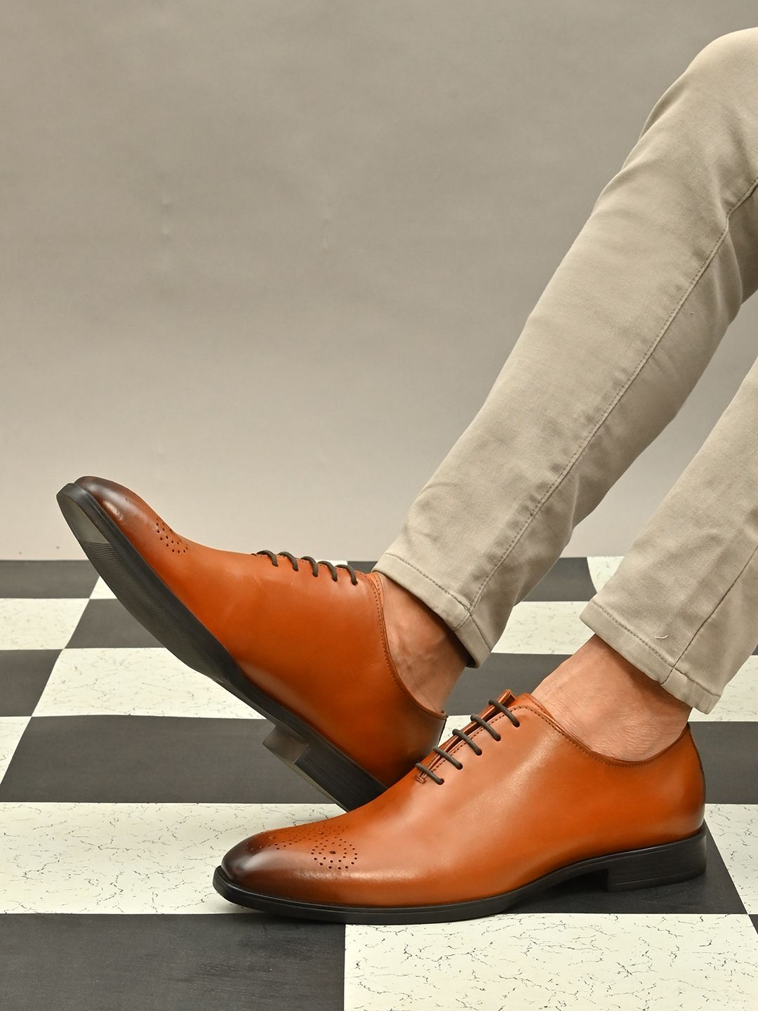 San Frissco Men Tan Solid Genuine Leather Formal Oxfords-image-23
