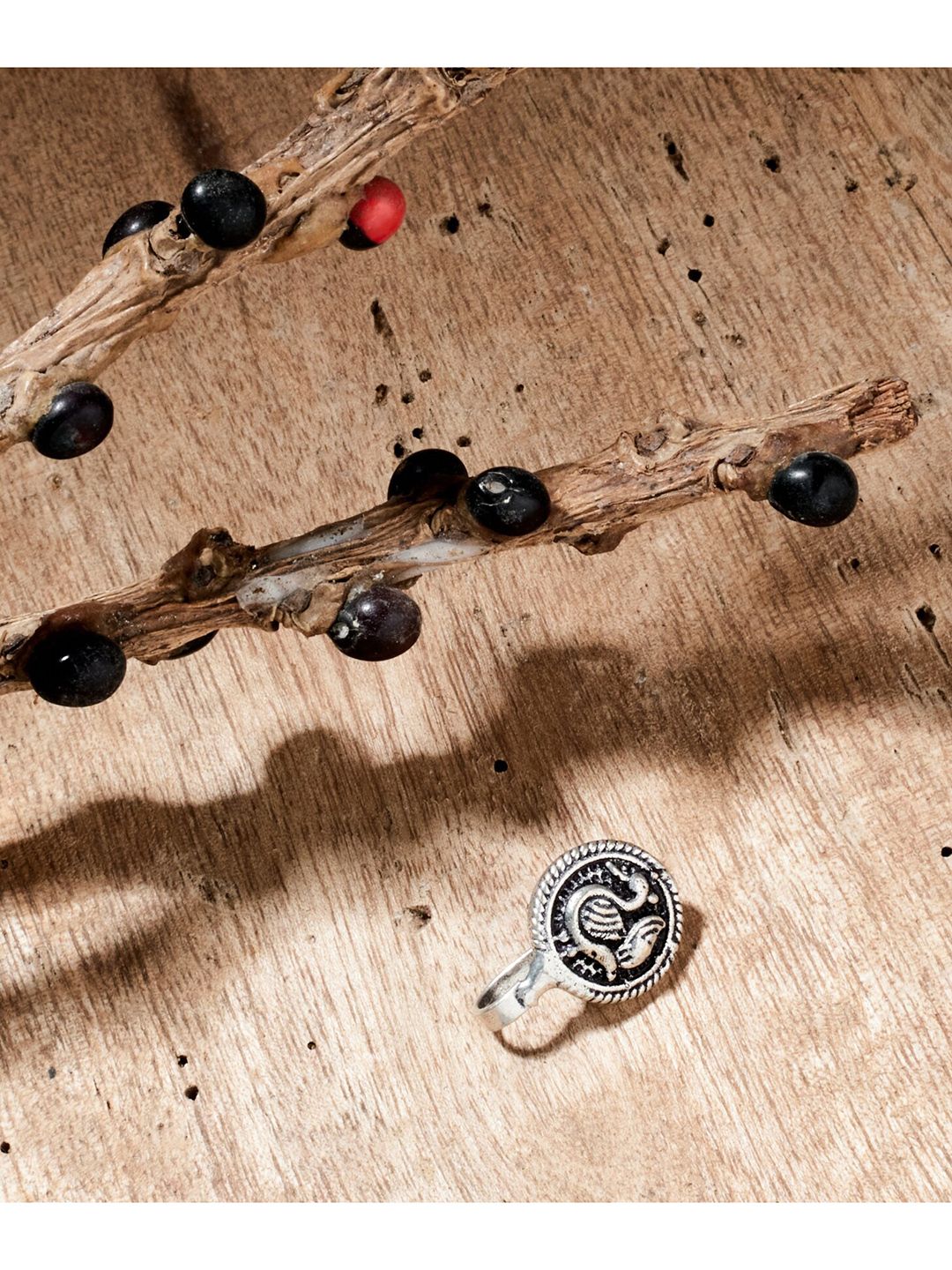 ATIBELLE Silver-Plated Bird Inspired Clip-on Nose Pin
