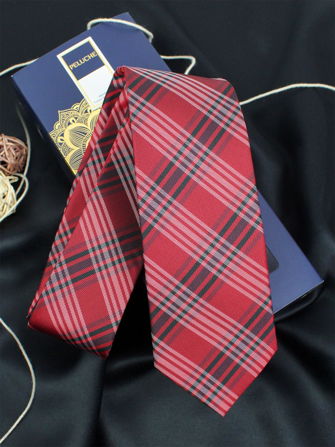 PELUCHE Men Maroon Checked Broad Tie-picture-23