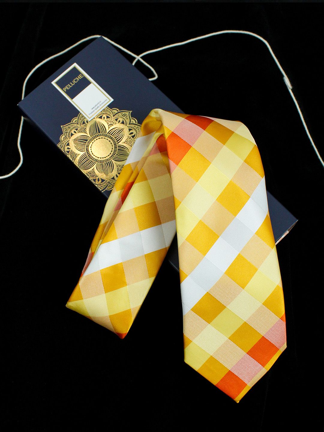 PELUCHE Men Yellow Checked Broad Tie-image-11