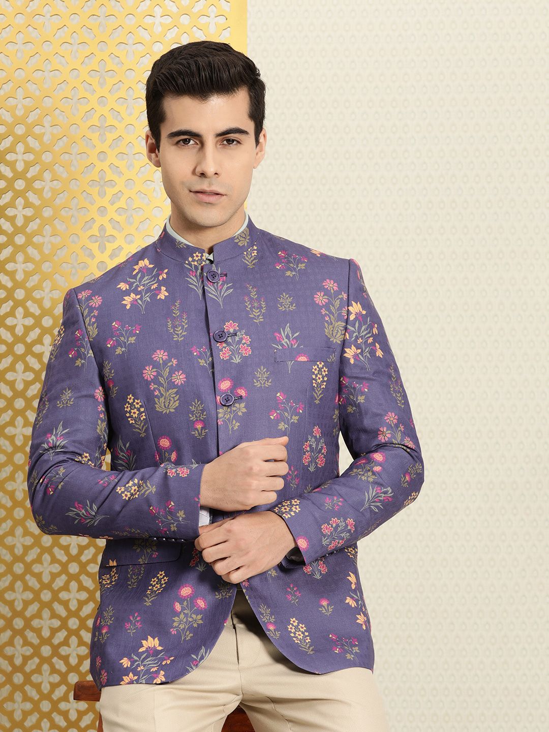 House of Pataudi Men Navy Blue & Yellow Bandhgala Jashn Blazer-picture-24
