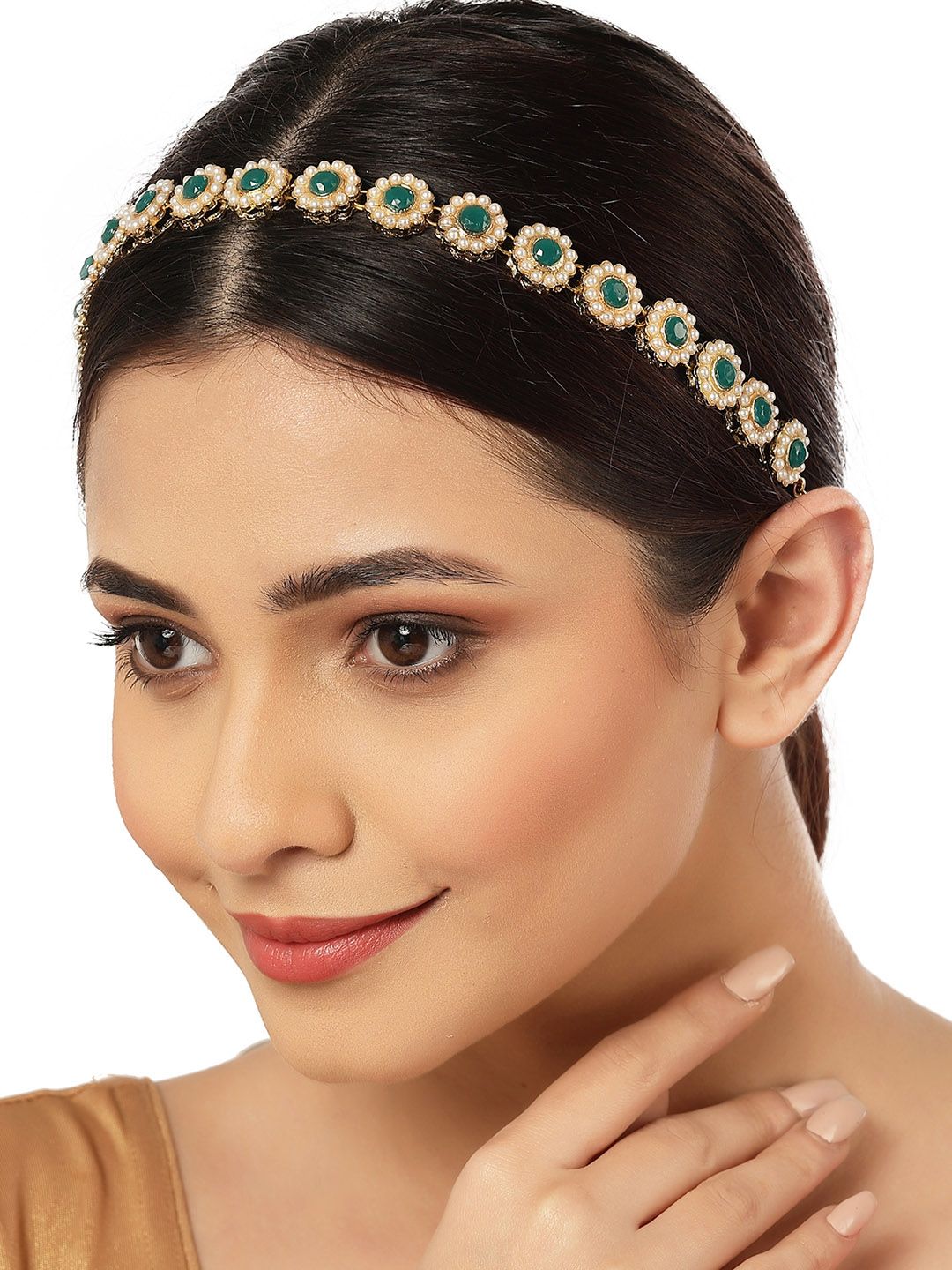 KARATCART Women Green Kundan Studded Head Jewellery-picture-41