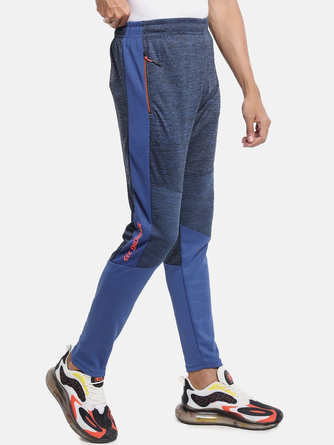 Campus Sutra Men Blue Regular Fit Solid Outdoor Track Pants-picture-37