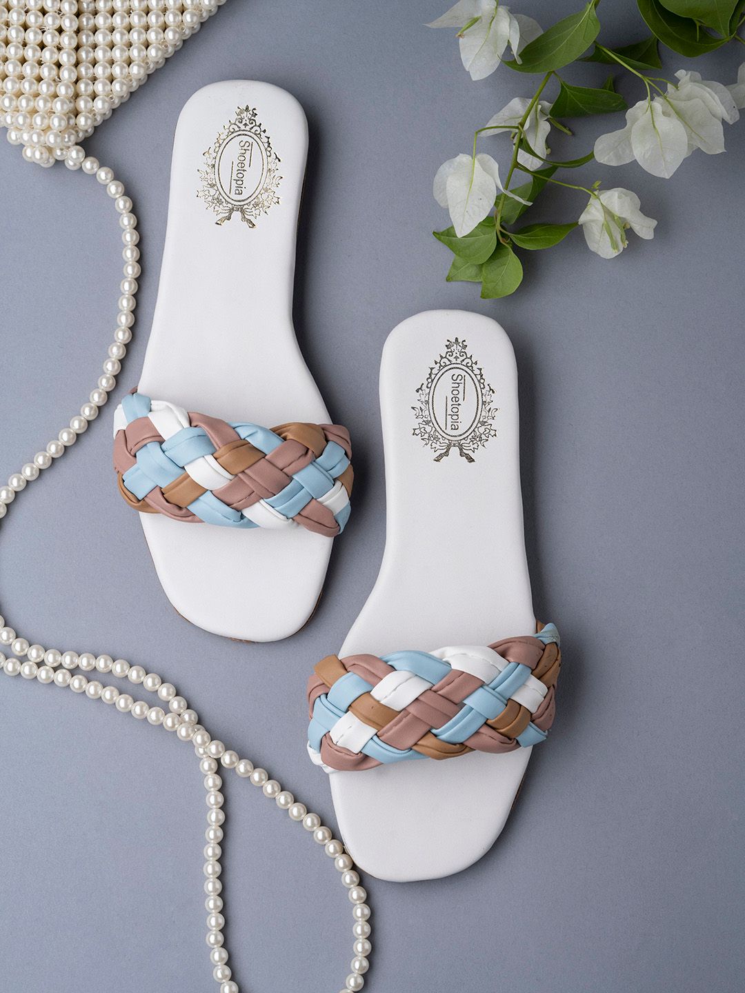 Shoetopia Girls White & Blue Open Toe Flats-picture-55
